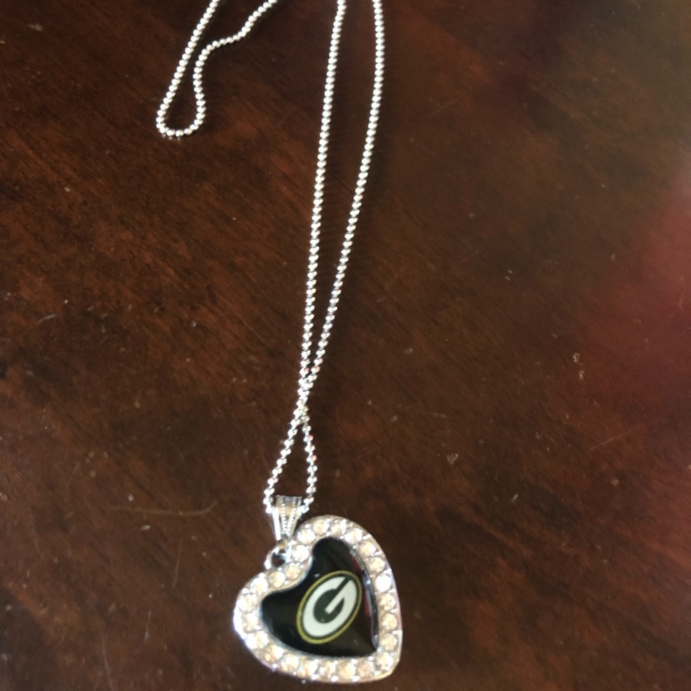 Brand new Greenbay Packers necklace